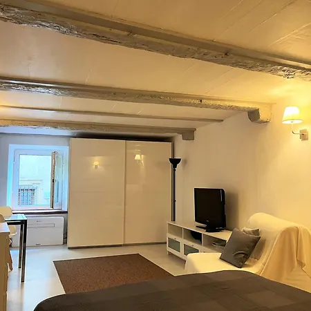 Unyca - A Little Gem In Santa Croce Apartment